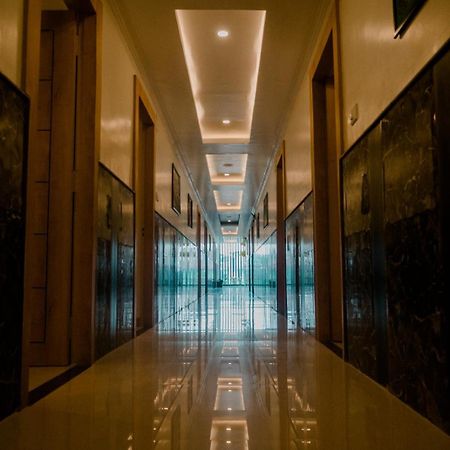 Hotel Grand Lotus Dimāpur Extérieur photo