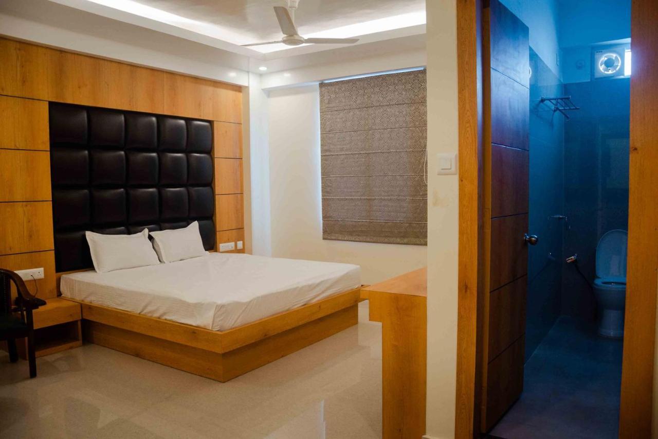 Hotel Grand Lotus Dimāpur Extérieur photo