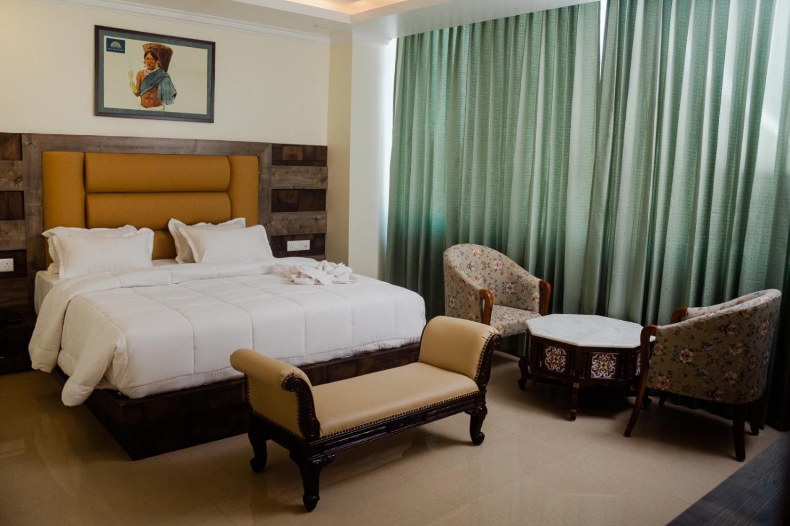Hotel Grand Lotus Dimāpur Extérieur photo
