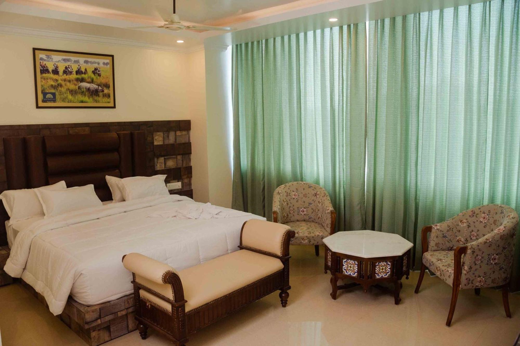 Hotel Grand Lotus Dimāpur Extérieur photo